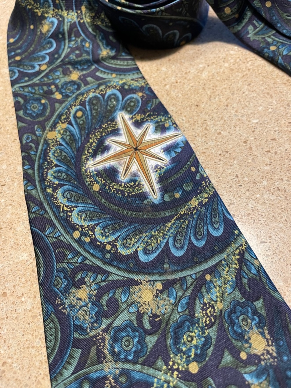 Men's Paisley Three Kings Silk Tie in Blue, Red & Gold - Picture 6 of 6